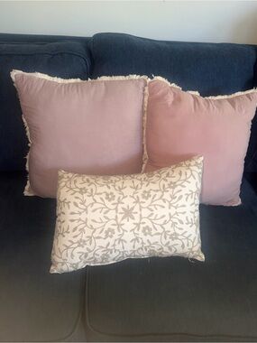 Set of 3 Decorative Throw Pillows — Dusty Rose & Cream